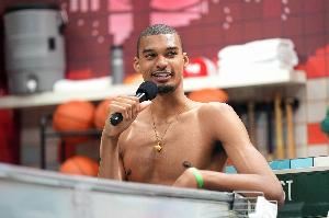 文班：去NASA在篮球上对我没啥帮助 去少林寺是为了提升身体机能