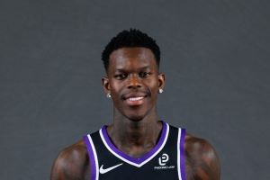 表现全面！施罗德13中8贡献24分5板7助2断 三分5中3