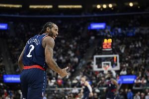 小里弗斯：比尔确实不行 但小卡不上场才是快船衰败的最大原因